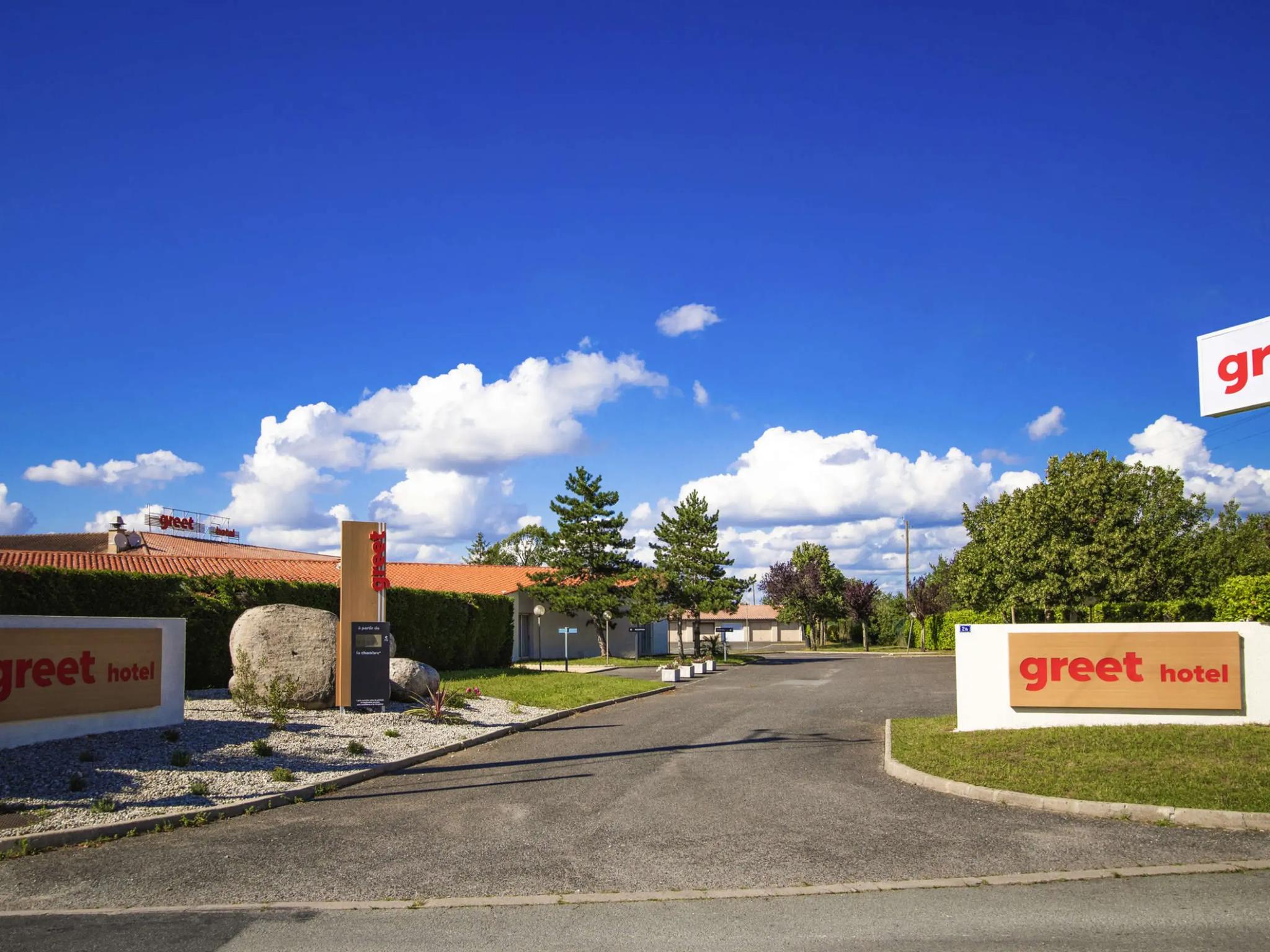 Greet Hotel Castres Saix - Saïx (Tarn)