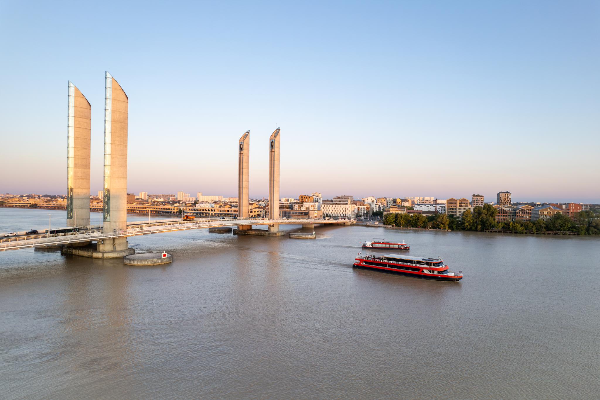 Les Bateaux Bordelais - BORDEAUX (Gironde)