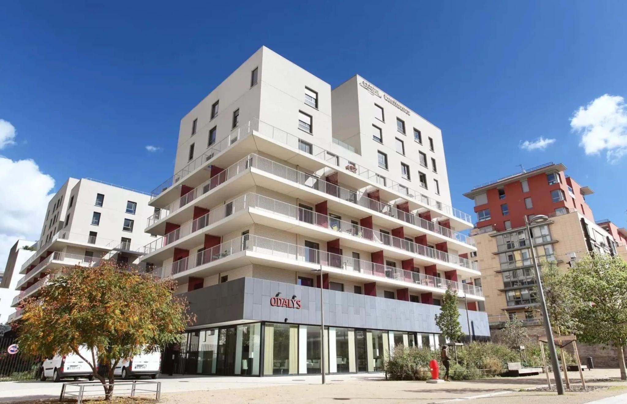 Appart'hôtel Odalys Confluence - LYON (Rhône)