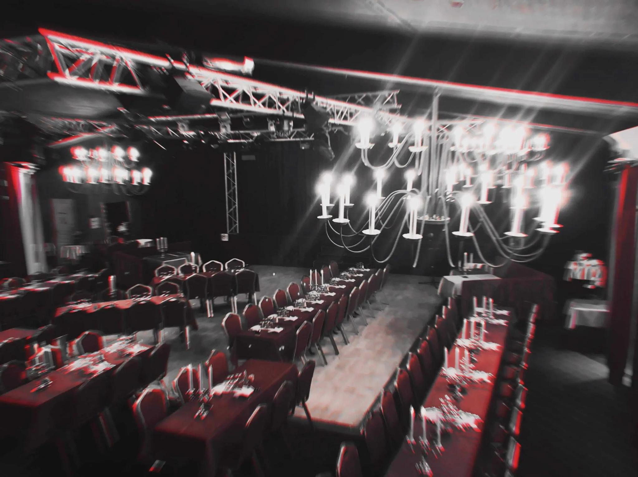 Cabaret La Cour Royale - HYÈRES (Var)