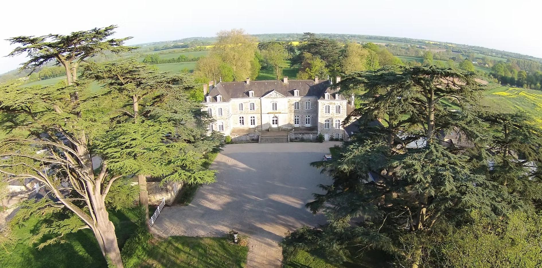 Domaine des Courans - GENNES-LONGUEFUYE (Mayenne)