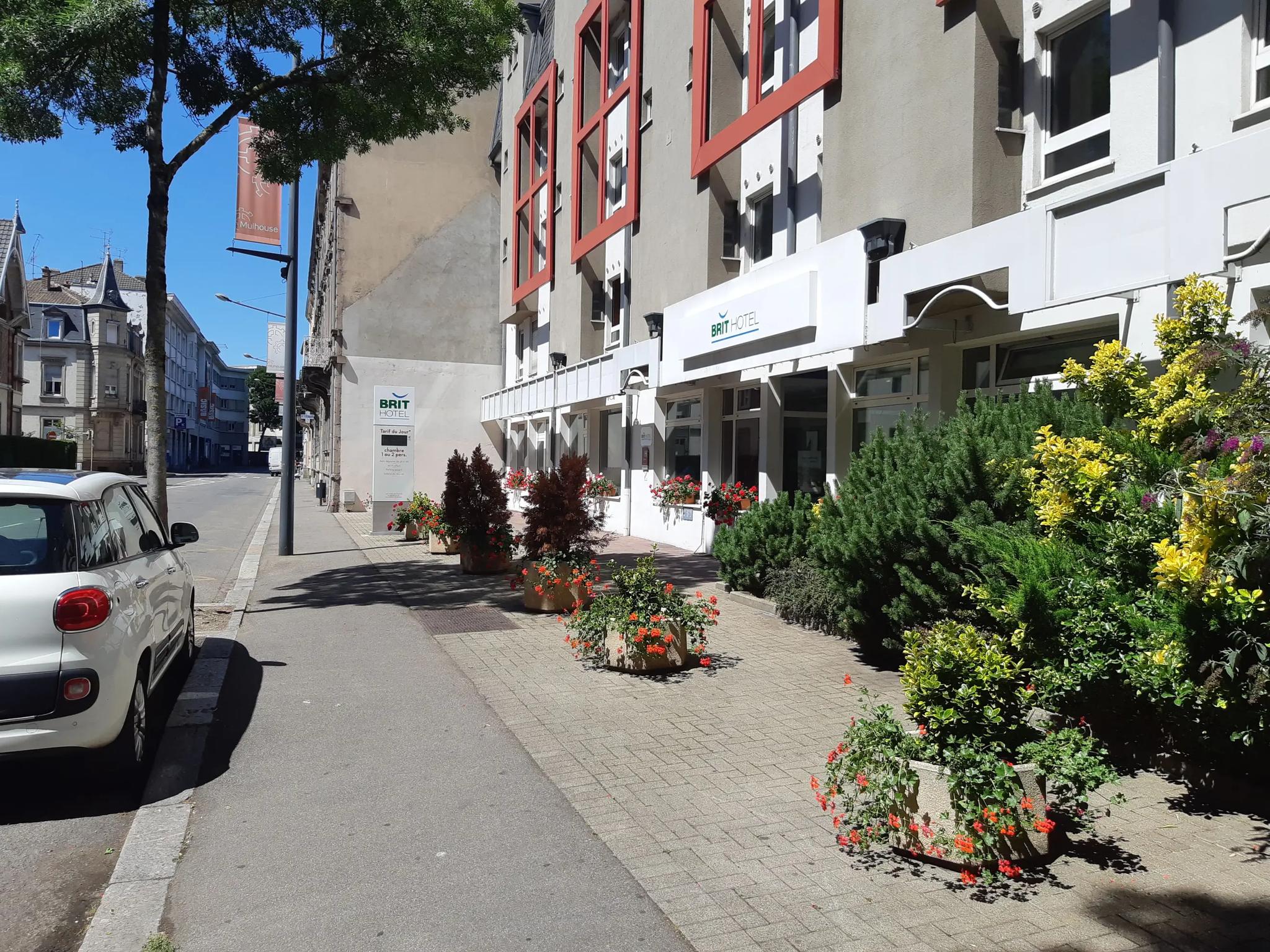 Brit Hotel Mulhouse Centre - MULHOUSE (Haut-Rhin)