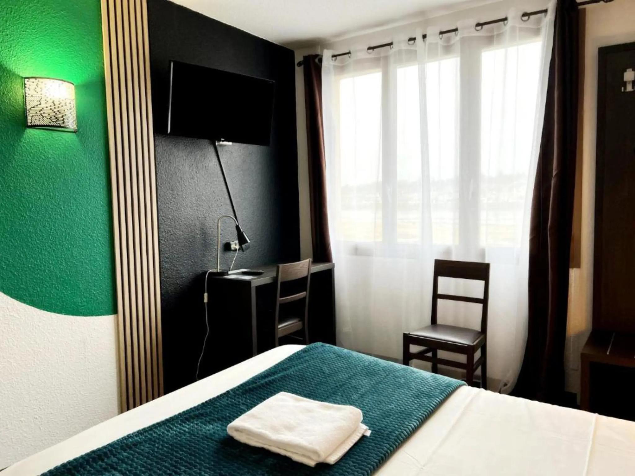 Brit Hotel Confort Gien - GIEN (Loiret)