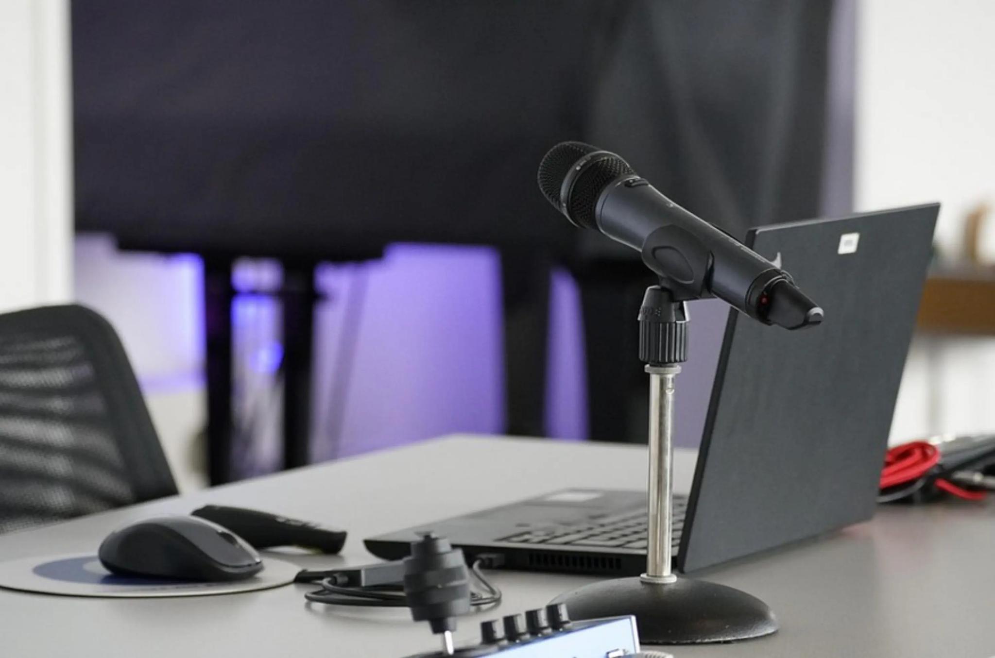 Les Conferenciers - Issy-les-Moulineaux (Hauts-de-Seine)