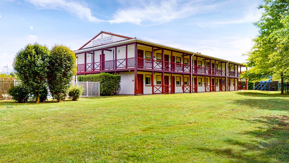 Brit Hotel Ever Route 64 Tarbes Ibos - IBOS (Hautes-Pyrénées)