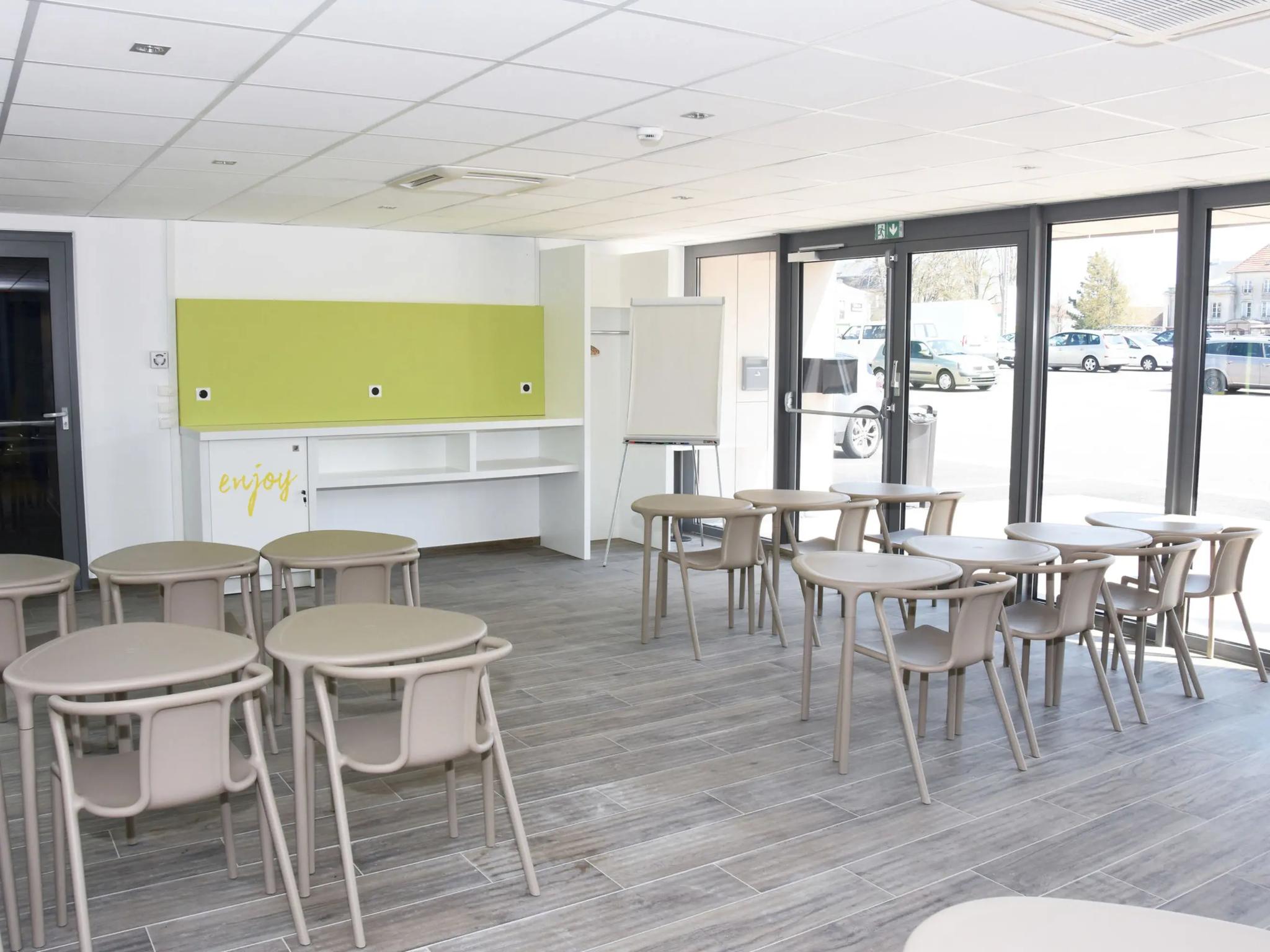 Ibis budget Langres - Langres (Haute-Marne)