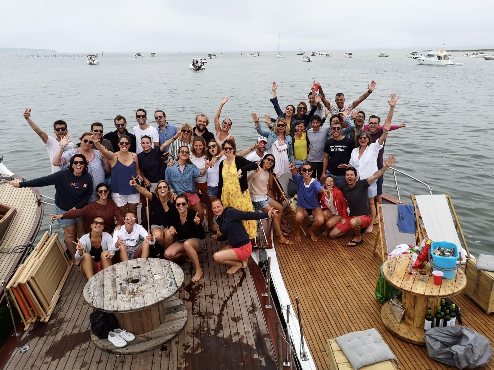 Balade en bateau sur le Bassin d’Arcachon – Pinasse & Chaland privatisés - Lège-Cap-Ferret (33)
