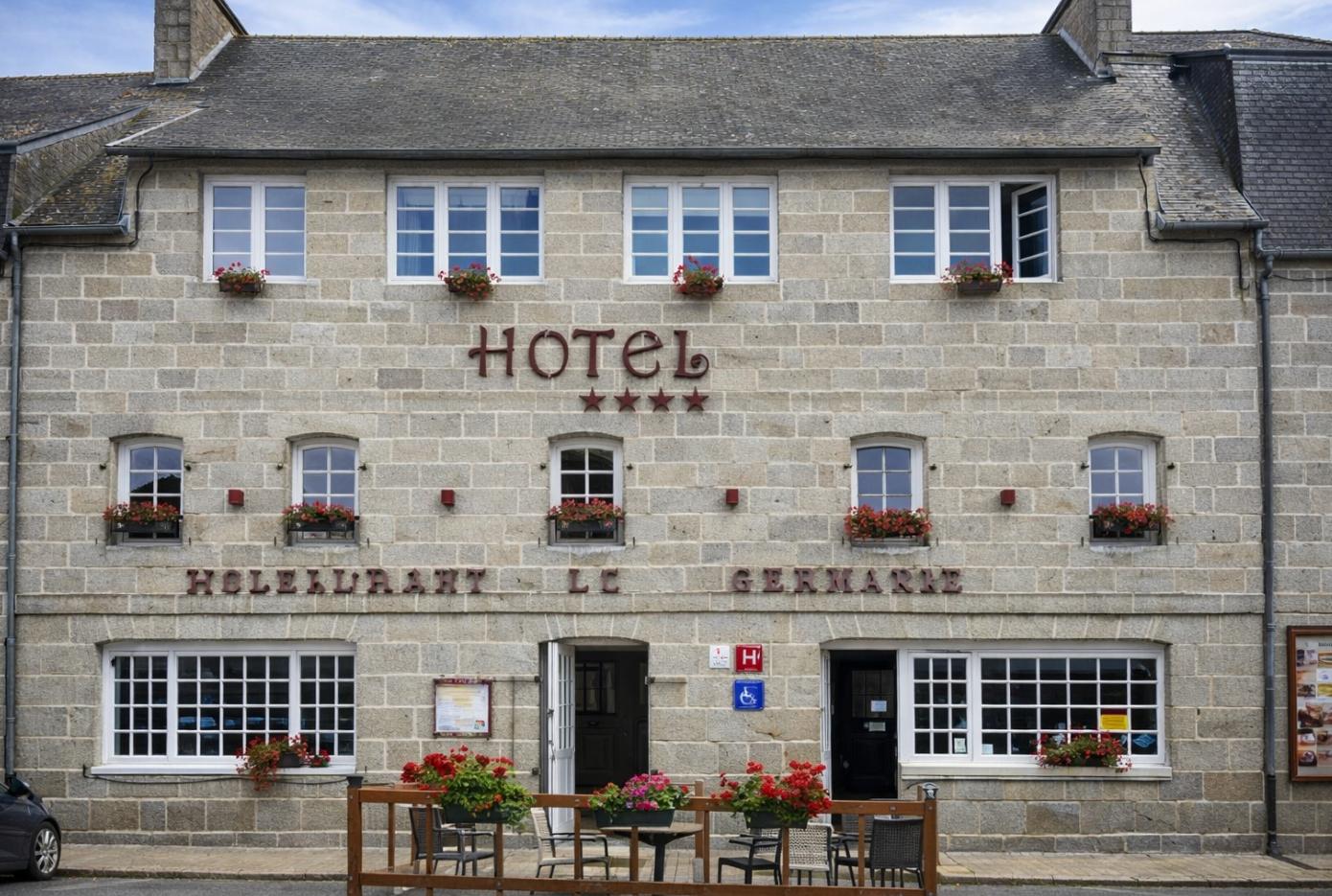 Hôtel Restaurant Le Bretagne - Huelgoat (Finistère)