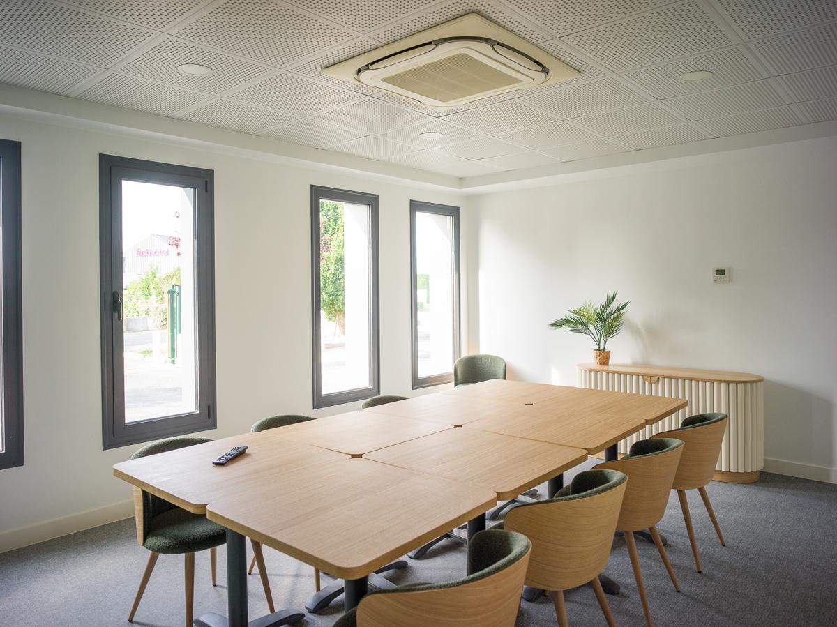 Brit Hotel Confort Paris Roissy Saint-Witz - SAINT-WITZ (Val-d'Oise)