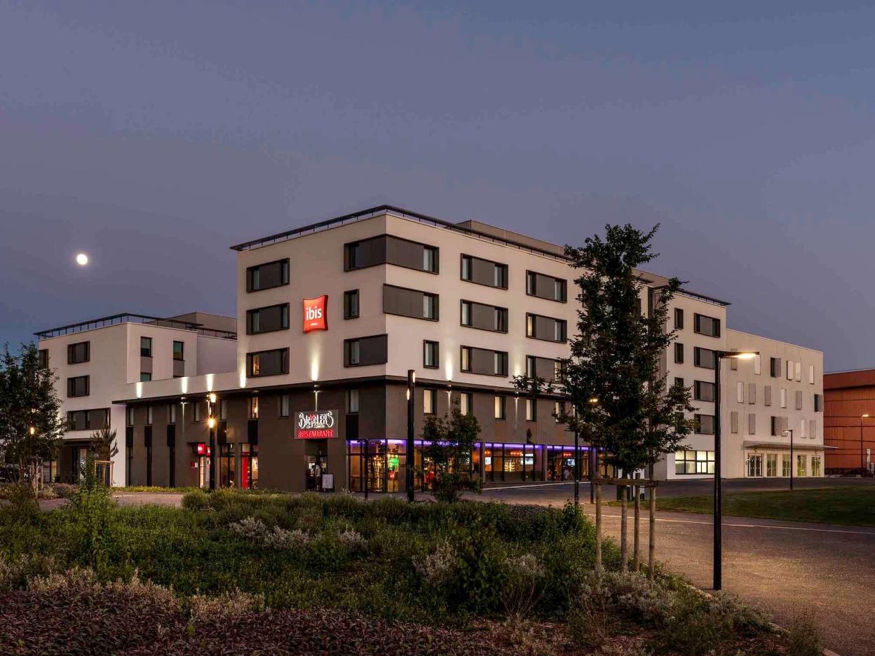 Ibis Saint-Quentin-en-Yvelines Vélodrome - Montigny-le-Bretonneux (Yvelines)