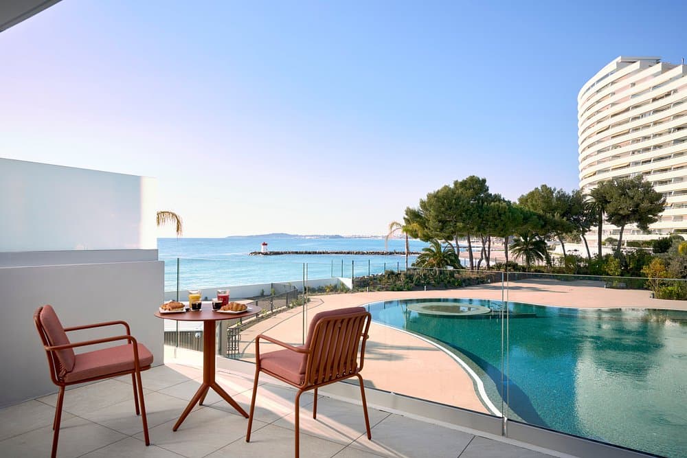 Hôtel Marina Baie des Anges, Curio Collection By Hilton - Villeneuve-Loubet (Alpes-Maritimes)