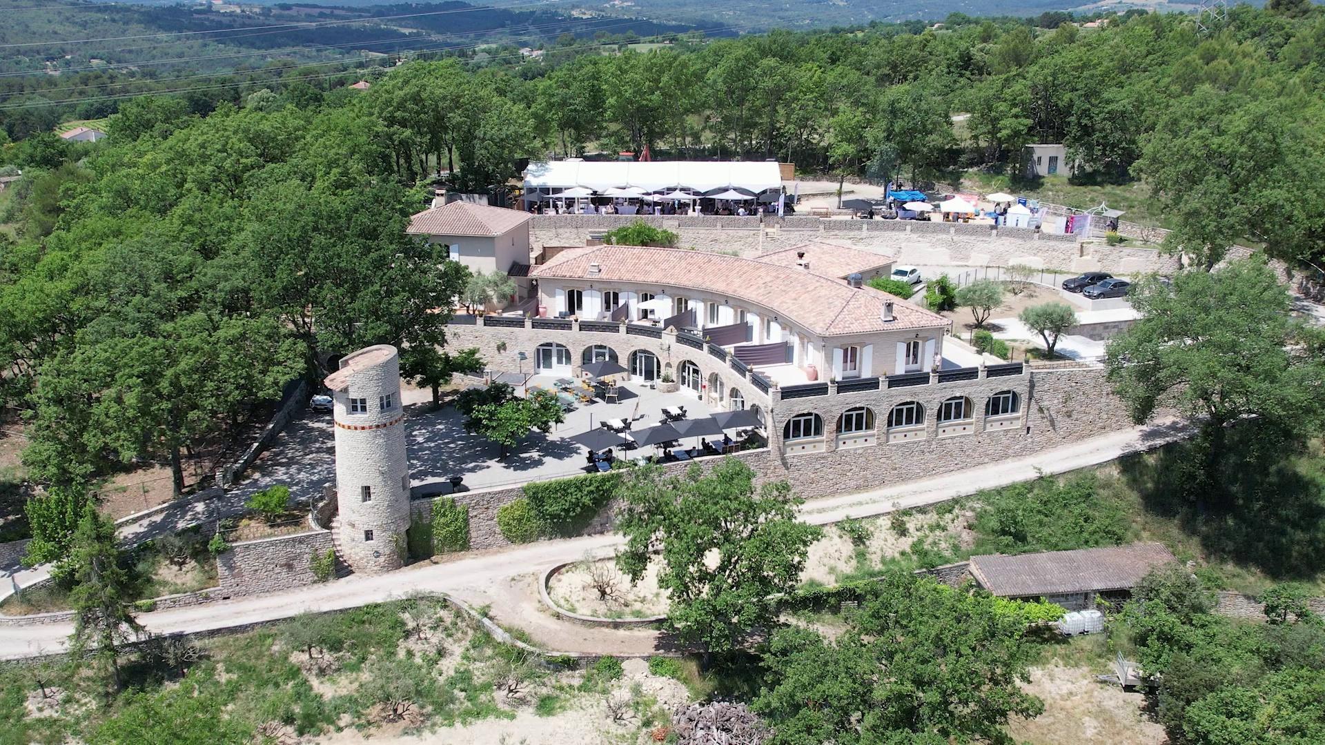 Le Domaine de la Mautanne - SAINTE-TULLE (Alpes-de-Haute-Provence)