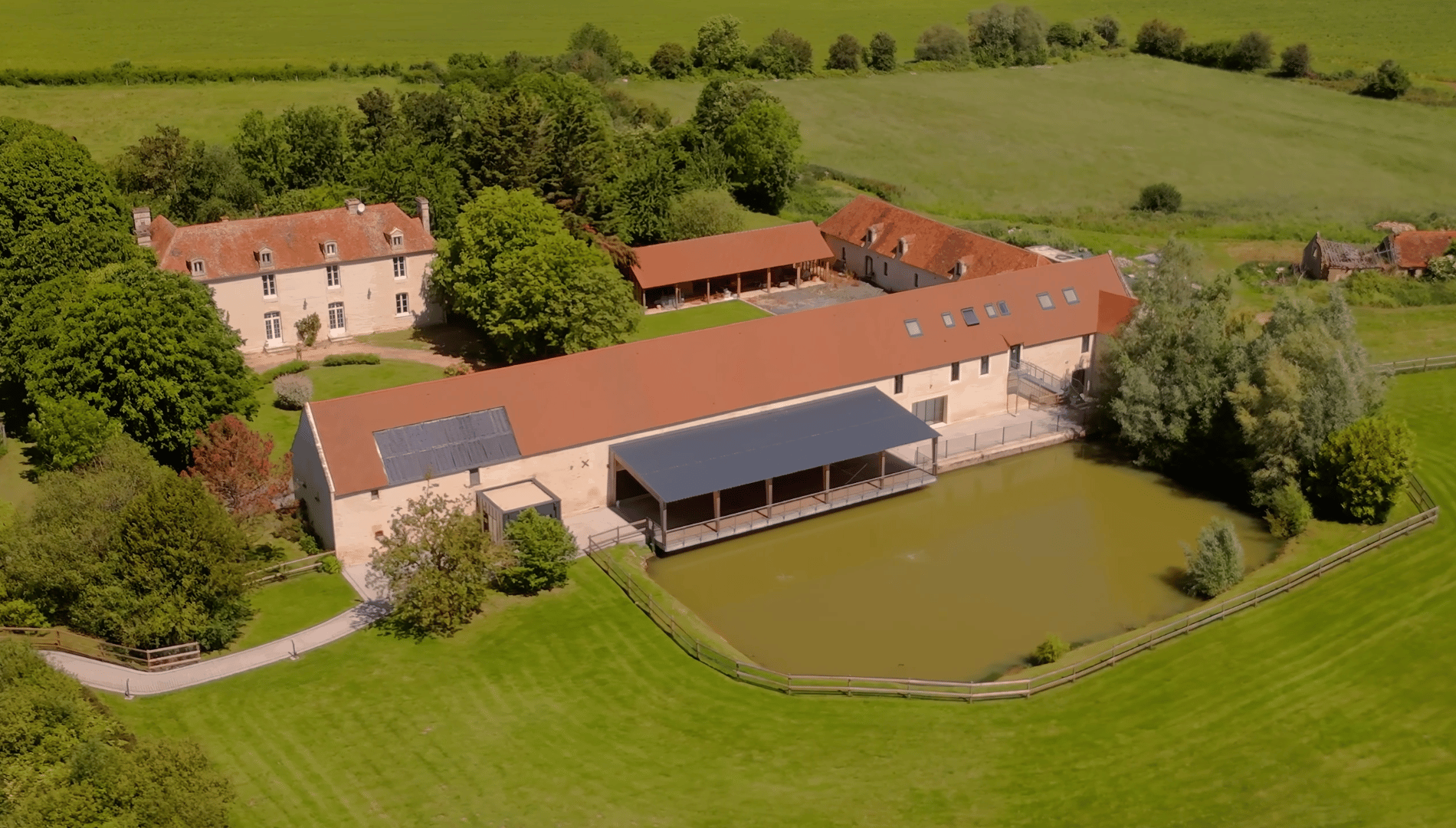 Domaine Le Mesnil - ARGENCES (Calvados)
