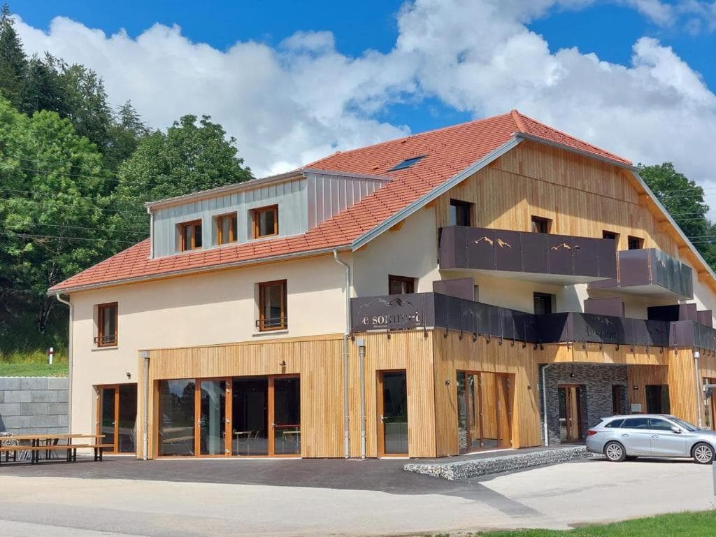 Le Sommet - Les Hôpitaux-Neufs (Doubs)