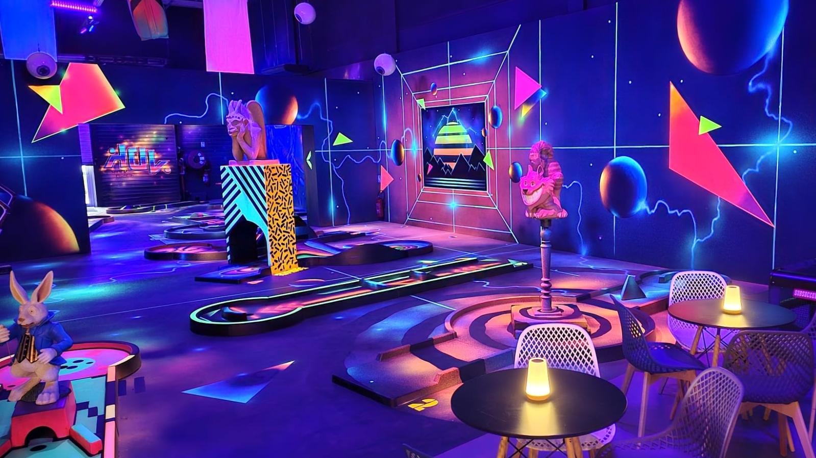 Blackholes Minigolf - Chambly (Oise)