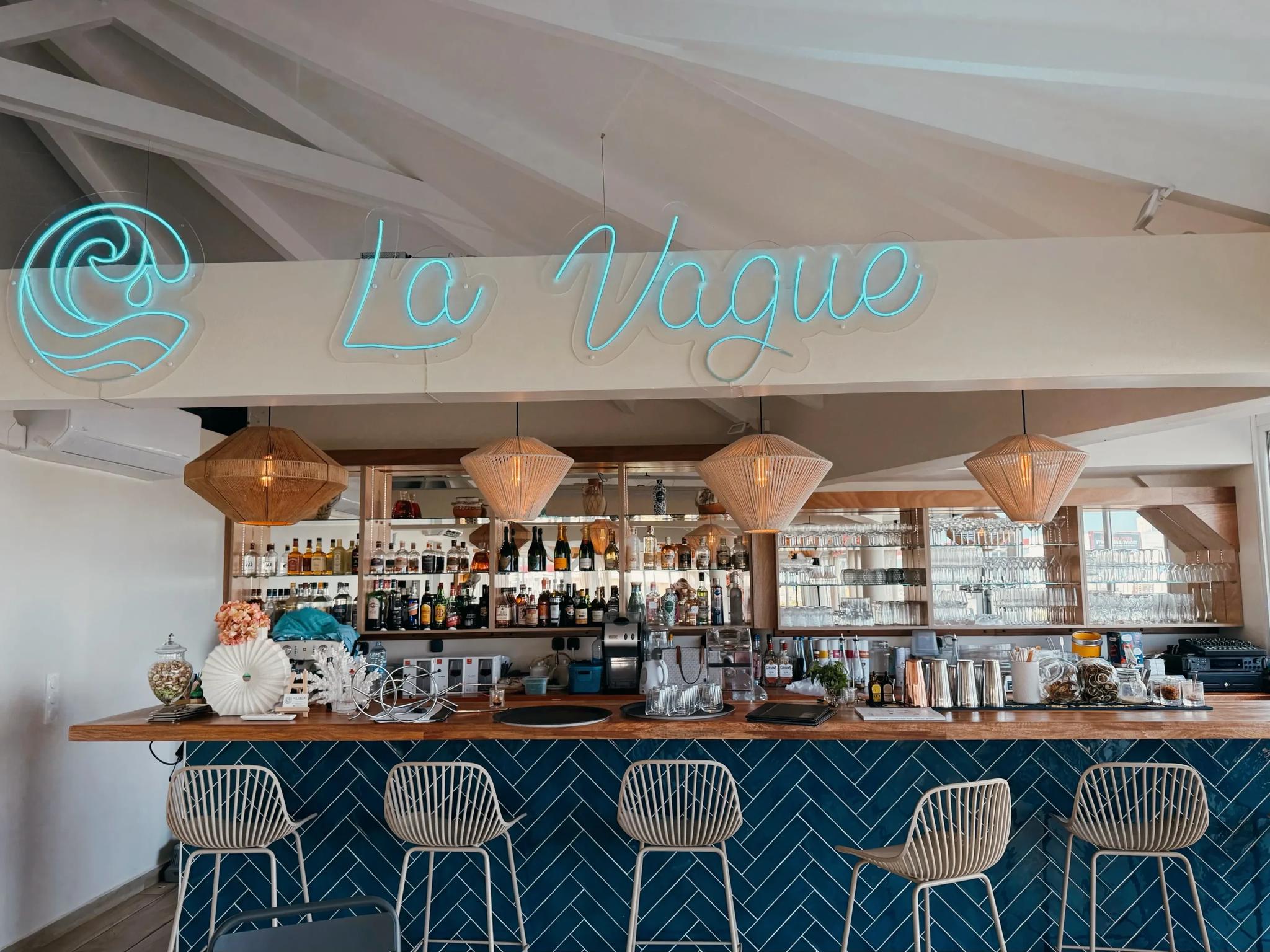 La Vague Restaurant - Moule (Guadeloupe)