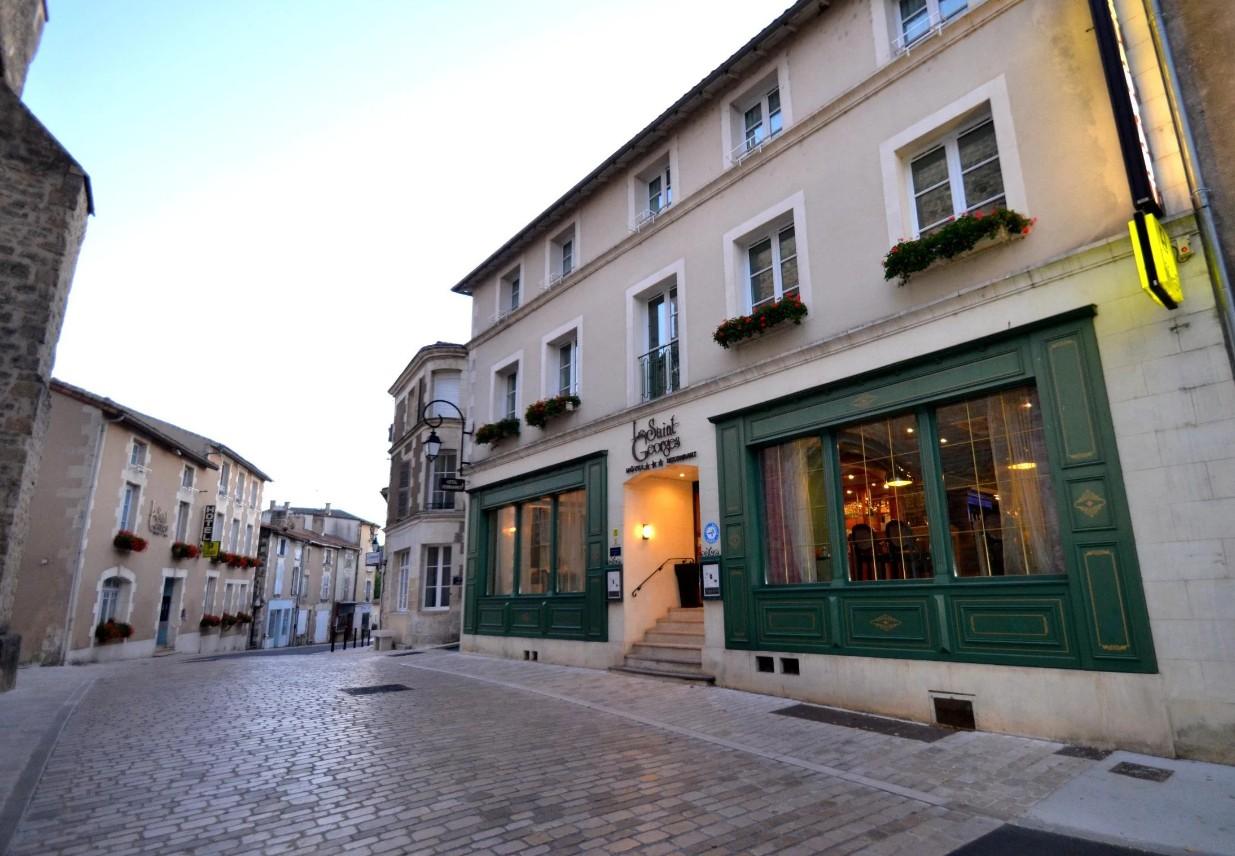 Le Saint Georges de Vivonne - Vivonne (Vienne)