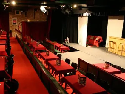 Théâtre Le Petit Bouffon - Villeneuve-Saint-Germain (Aisne)