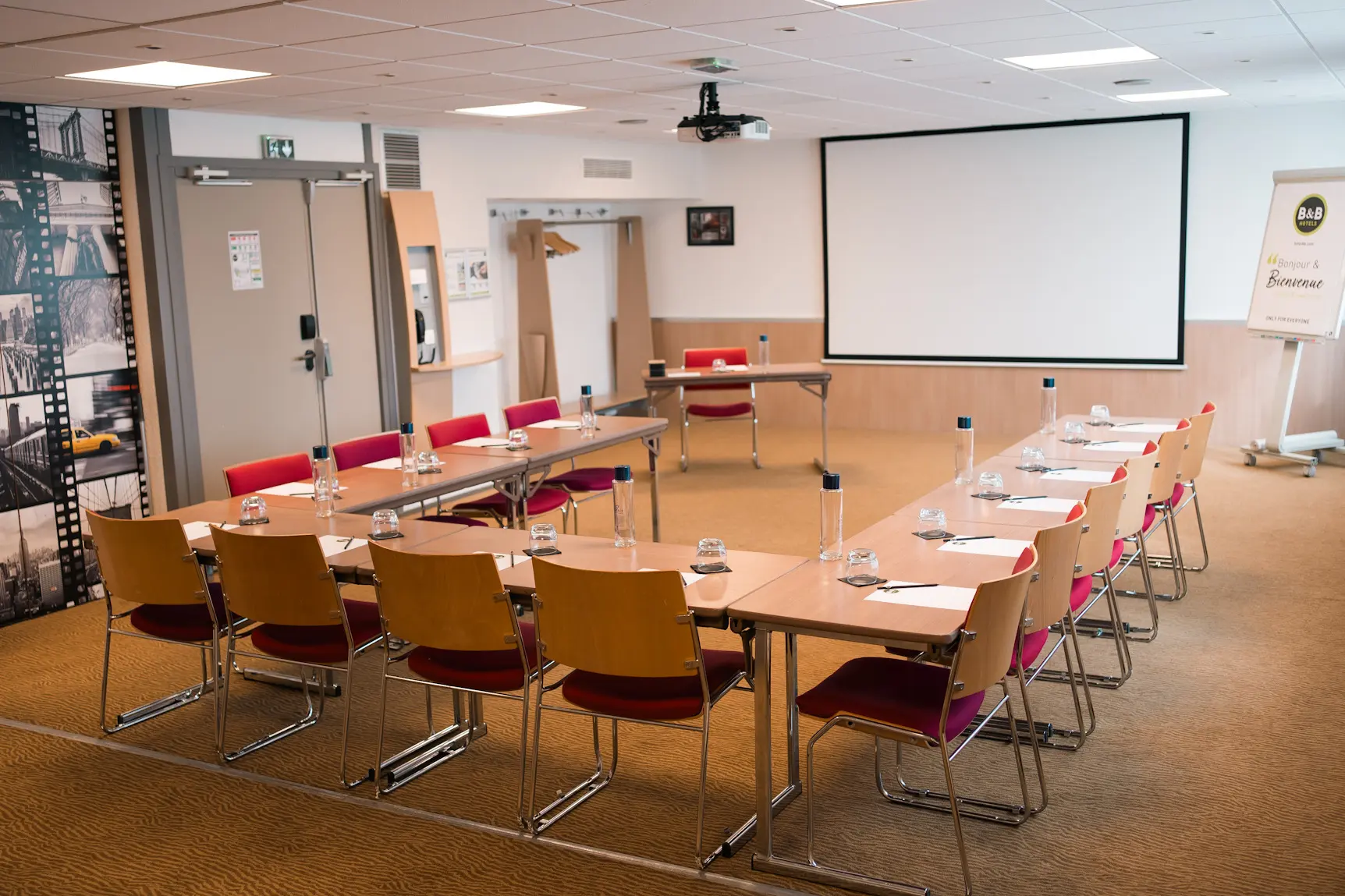 BB hôtel Cergy Port - CERGY (Val-d'Oise)