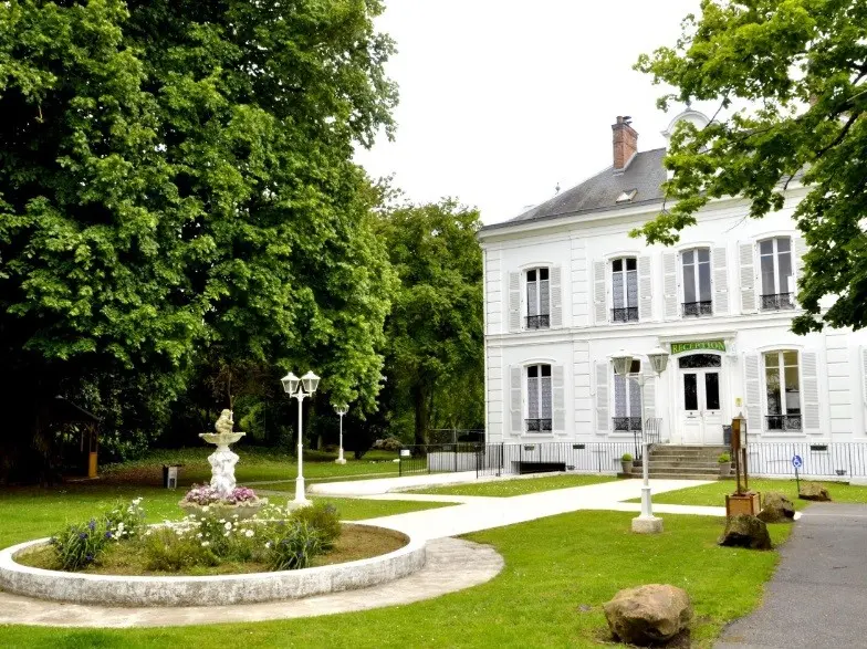 Hostellerie Le Châtel - Nangis (Seine-et-Marne)