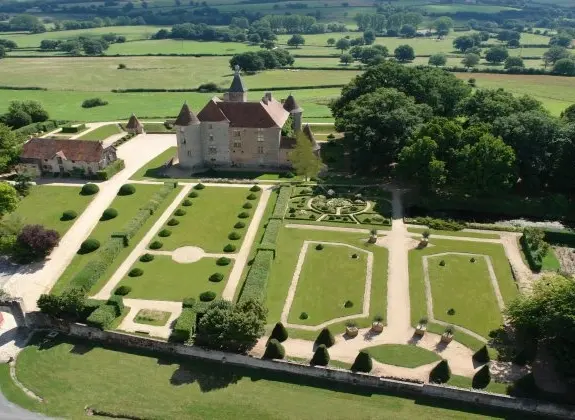 Château de Beauvoir - Saint-Pourçain-sur-Besbre (Allier)