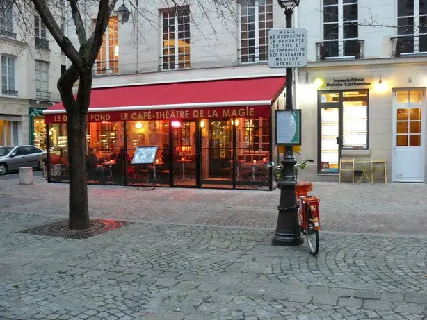 Double Fond - Paris (Paris)