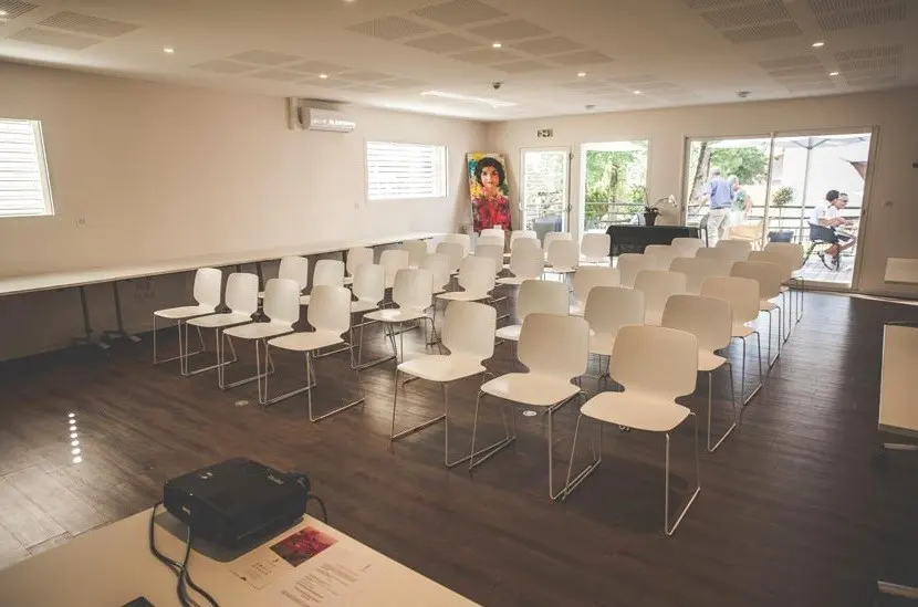 Hôtel Karène - Saint-Paul-lès-Romans (Drôme)