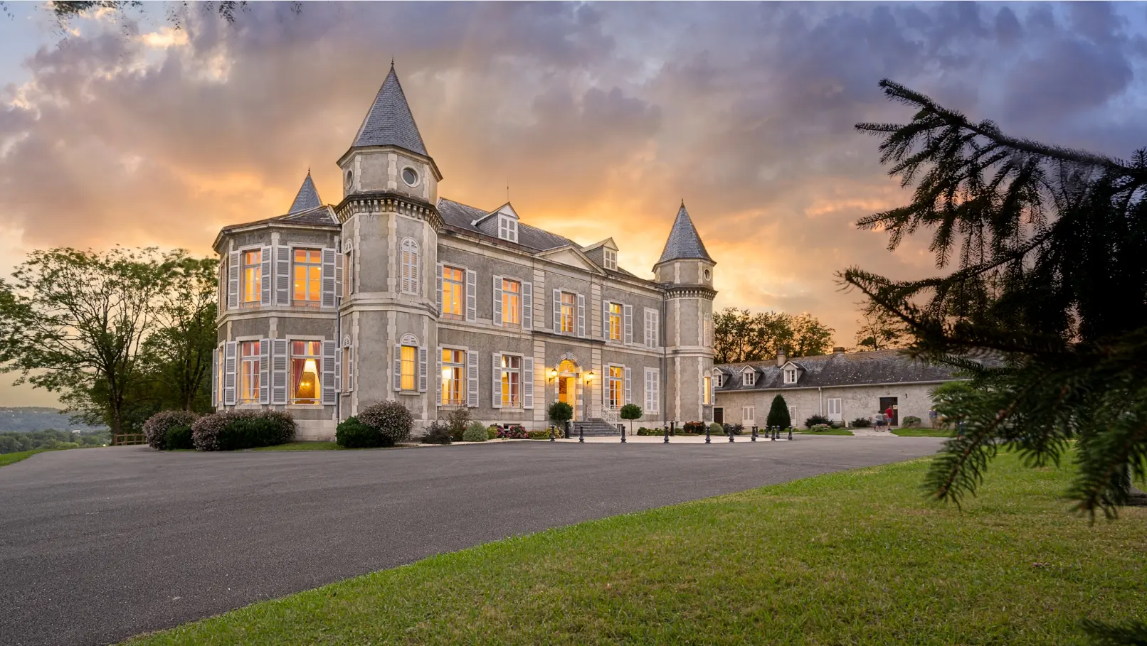 Chateau de Franqueville - Bizanos (Pyrénées-Atlantiques)