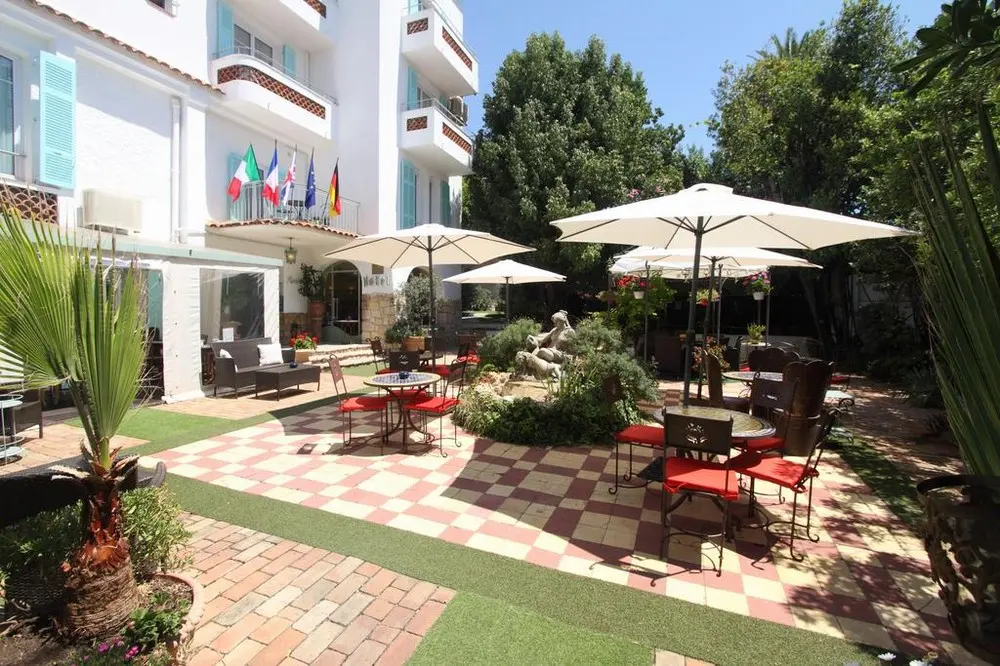 Hôtel le Pré Catalan - Antibes Juan-les-Pins (null)