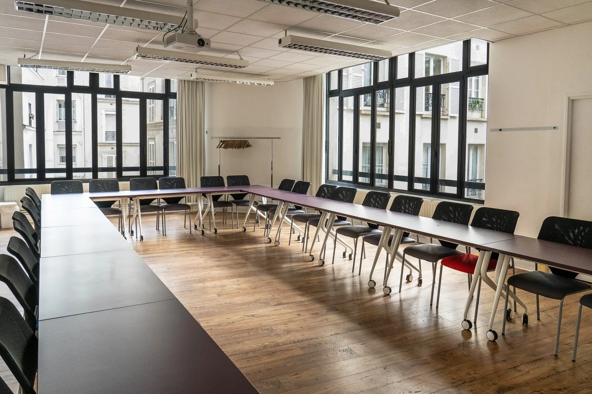 EspacesRéunion.com - Paris (Paris)