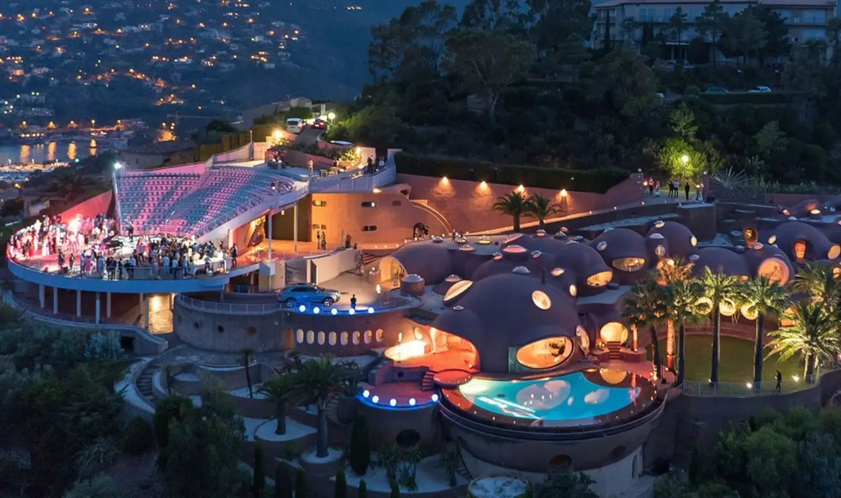 Palais Bulles - Théoule-sur-Mer (Alpes-Maritimes)