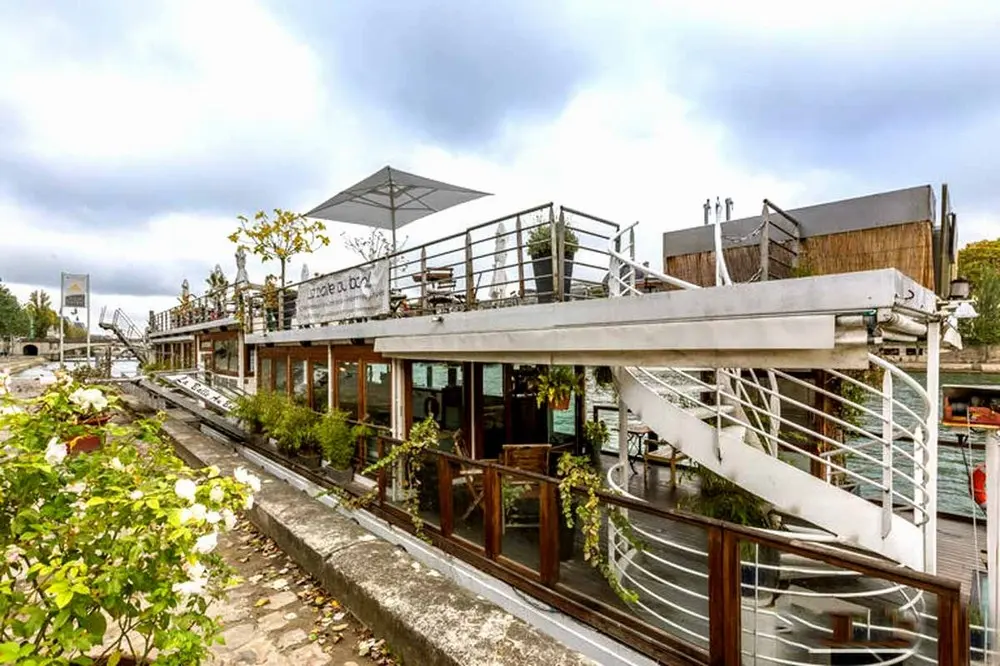 Peniche la Balle au Bond - Paris (Paris)