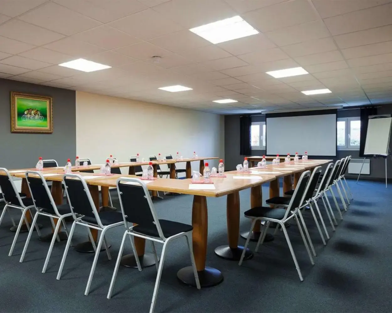 Enzo Hotels Brétigny-sur-Orge - Brétigny-sur-Orge (Essonne)