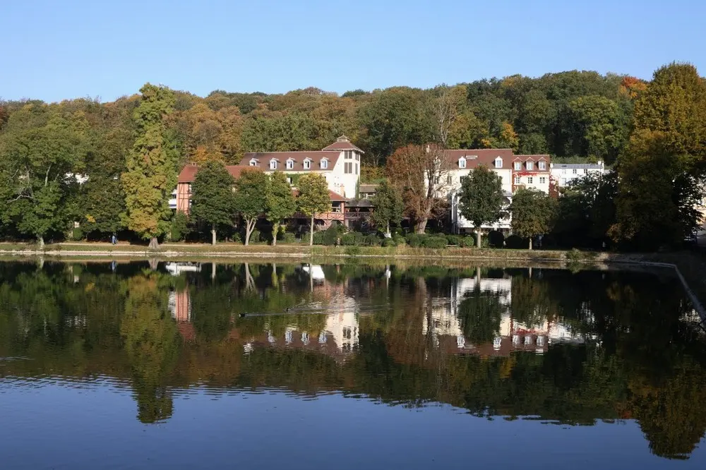 Hotel Les Etangs de Corot - Ville d'Avray (Hauts-de-Seine)