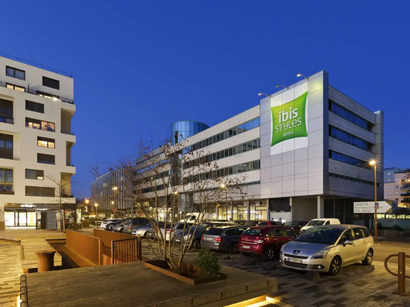 Ibis Styles Massy Opéra - Massy (Essonne)
