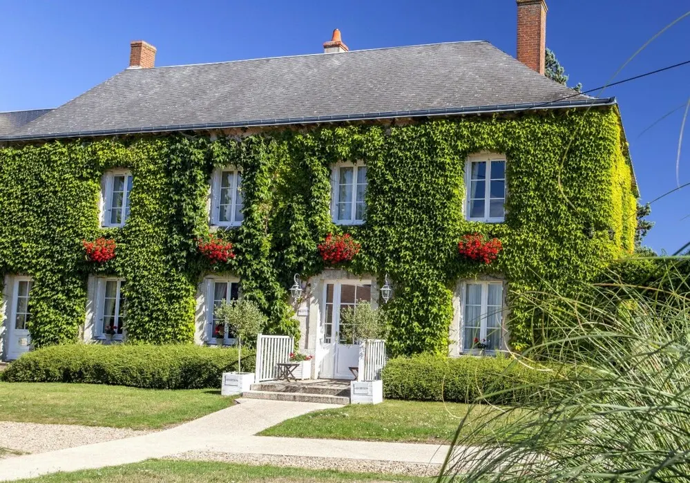 Le Fleuray Hotel  Restaurant - Cangey (Indre-et-Loire)