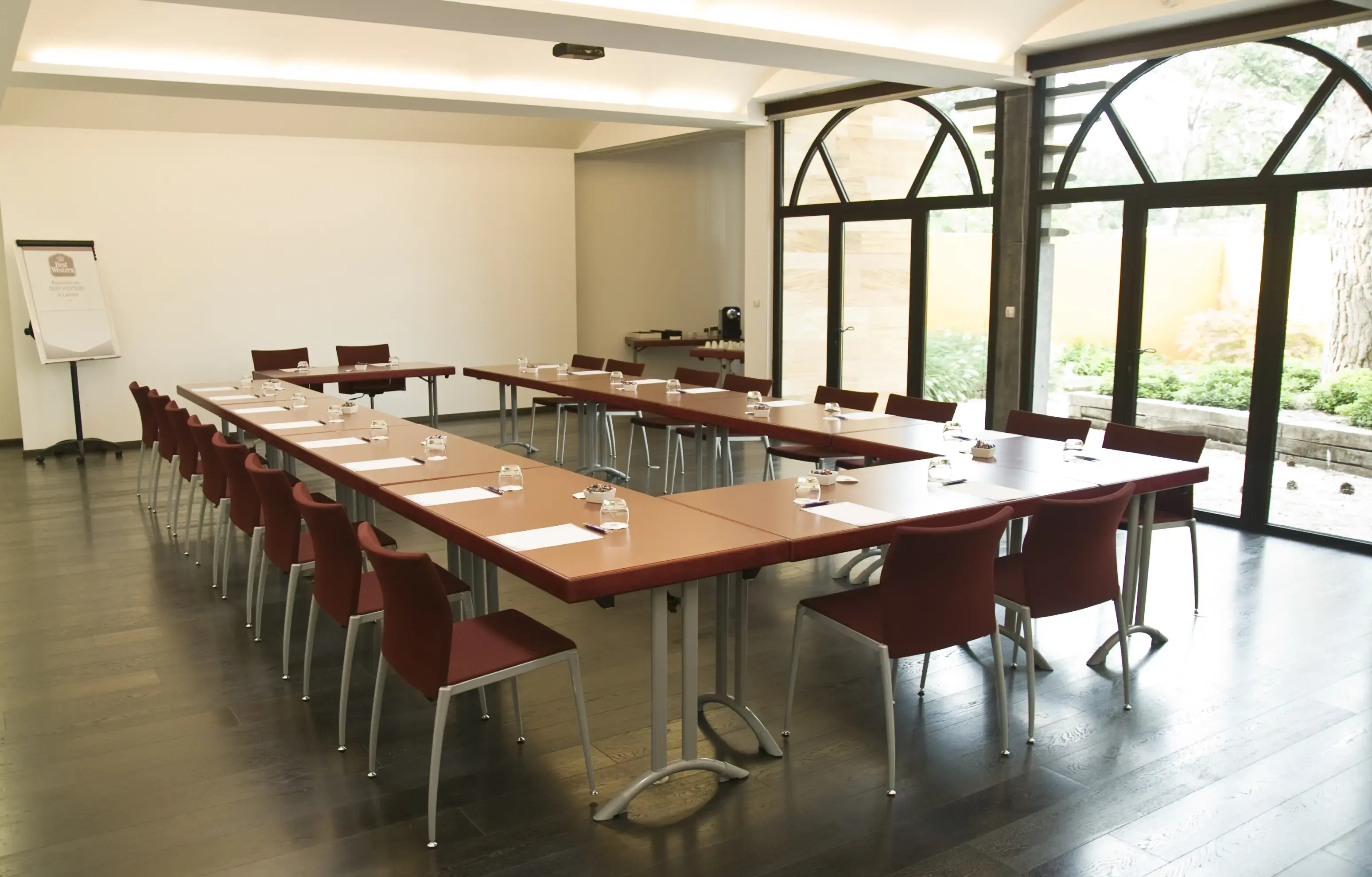 Best Western Plus Le Lavarin - Avignon (Vaucluse)