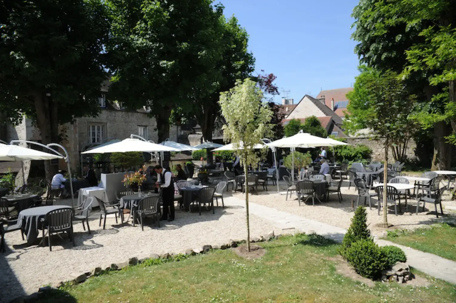 Hostellerie de la Porte Bellon - Senlis (Oise)