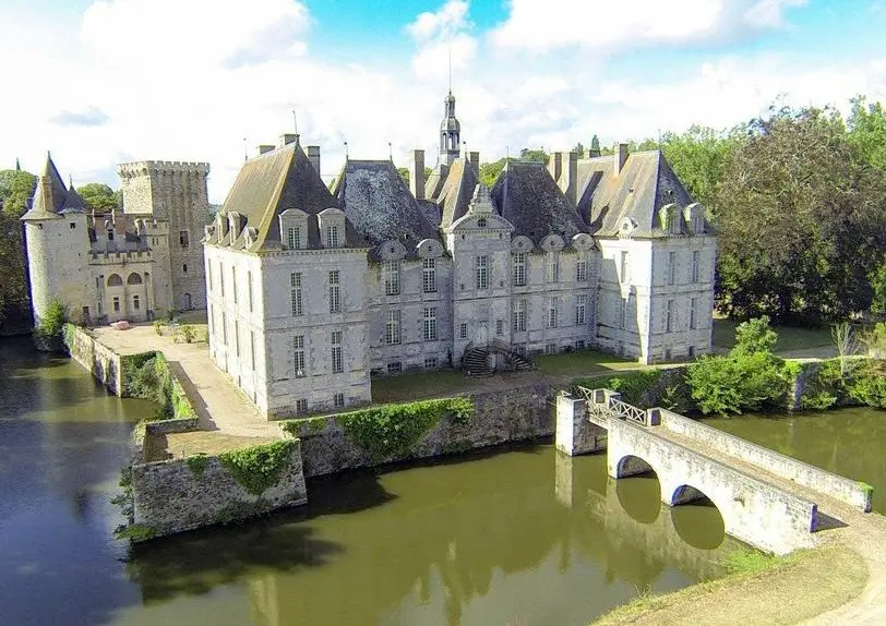 Château de Saint-Loup - Saint-Loup-sur-Thouet (Deux-Sèvres)