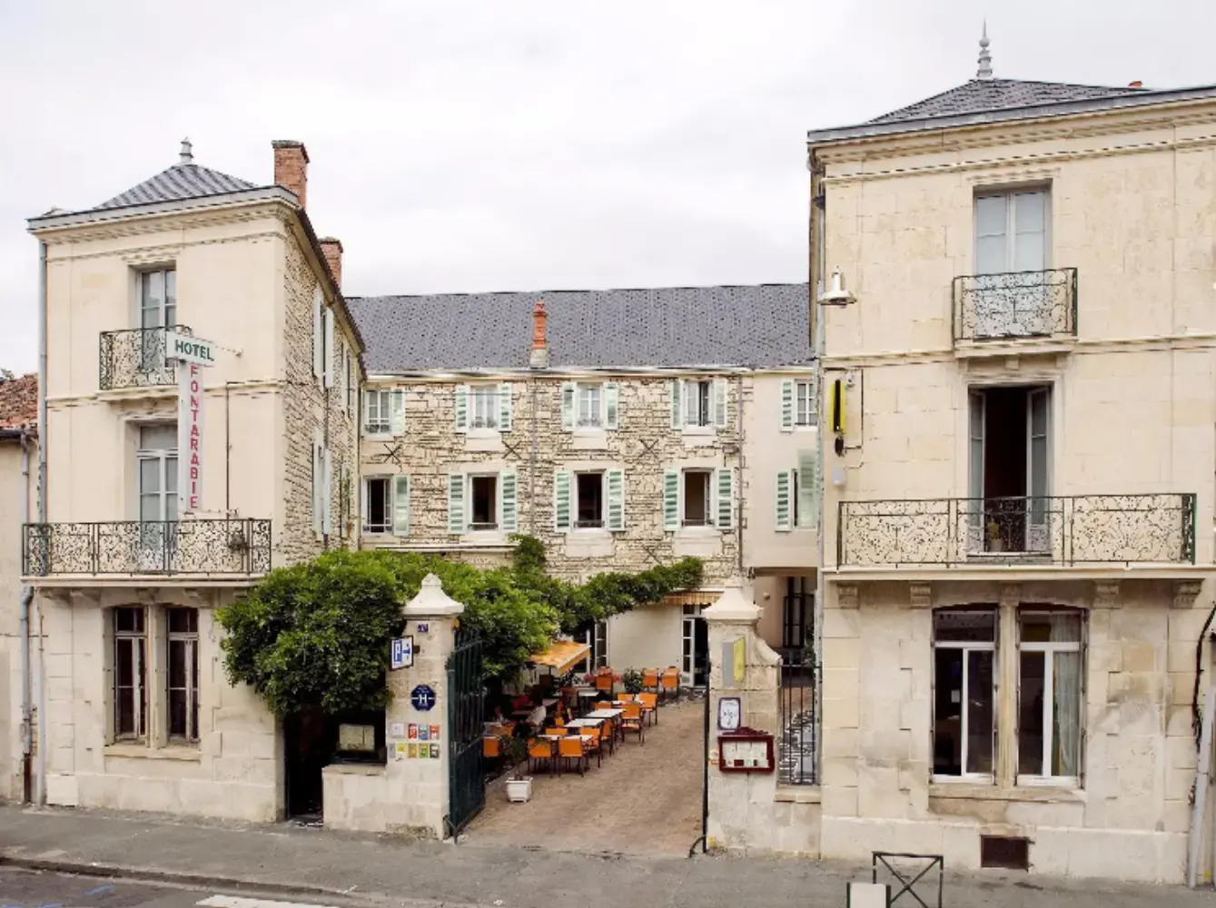 Hôtel Fontarabie - Fontenay-le-Comte (Vendée)