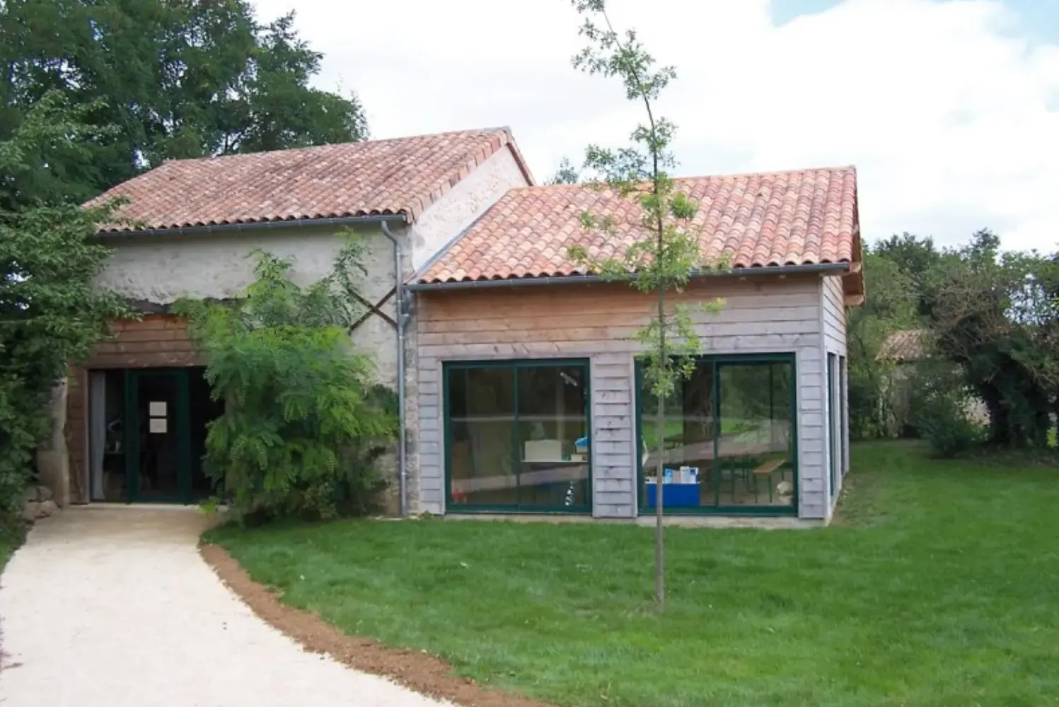 Vallée des Singes - Romagne (Vienne)