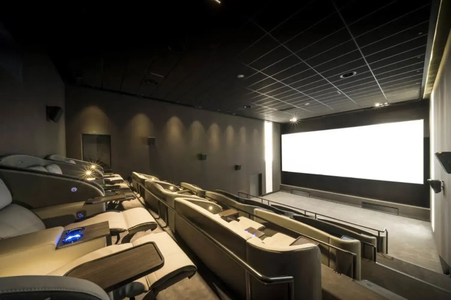 Pathé Aéroville - Tremblay-en-France (Seine-Saint-Denis)