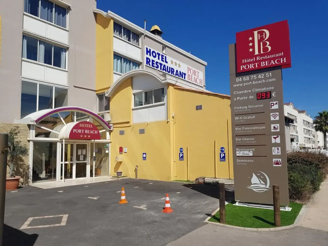 Hôtel Port Beach - Port Gruissan (Aude)