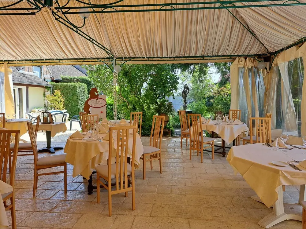 La Grande Tour - Saint-Ay (Loiret)