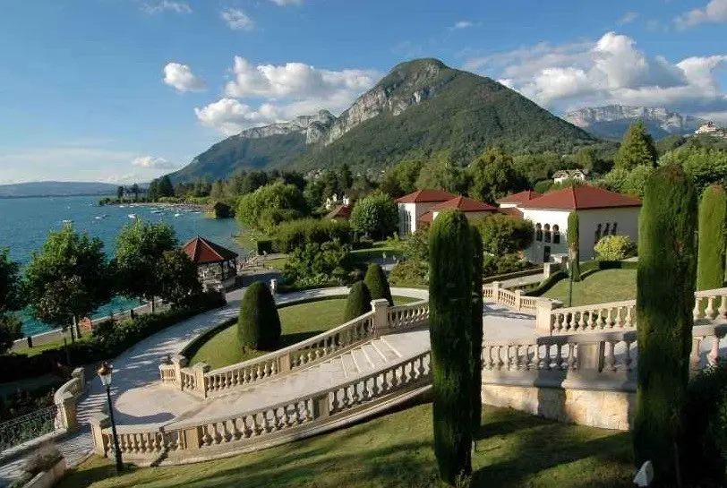 Palace de Menthon - Menthon-Saint-Bernard (Haute-Savoie)
