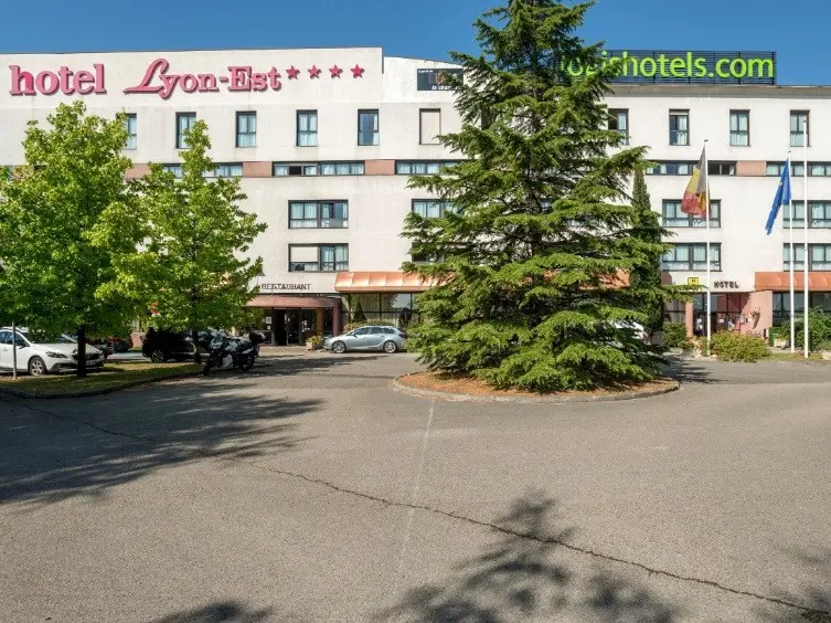 Hotel Lyon Est Porte de L'Ain - Lyon Saint Maurice de Beynost (Ain)