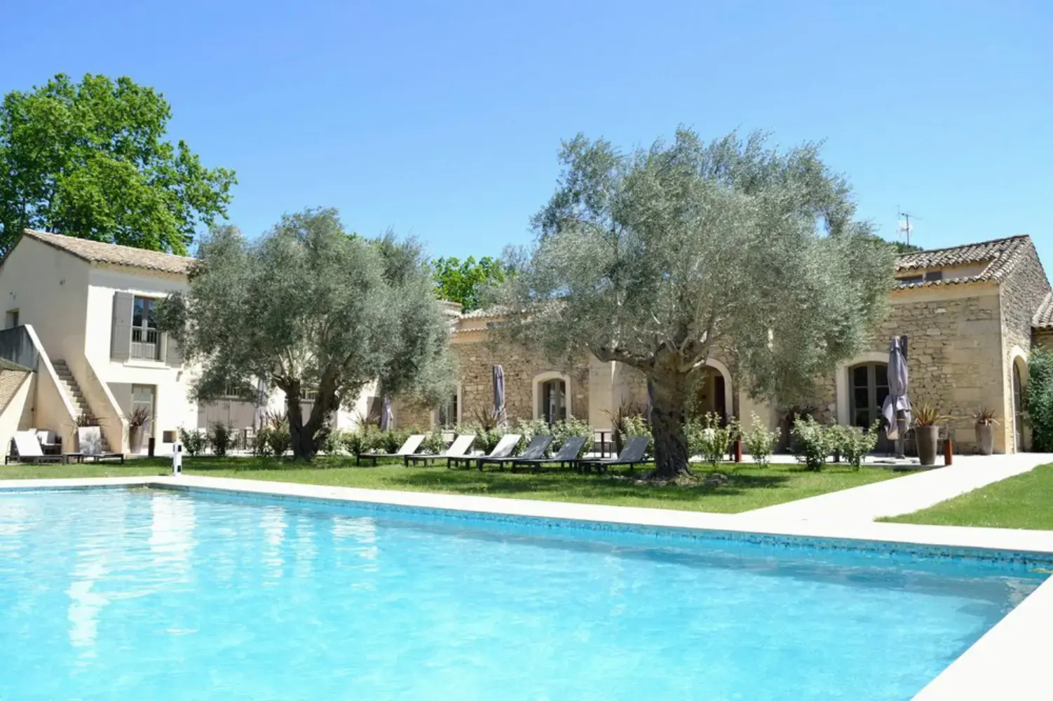 Bégude Saint-Pierre - Vers-Pont-du-Gard (Gard)