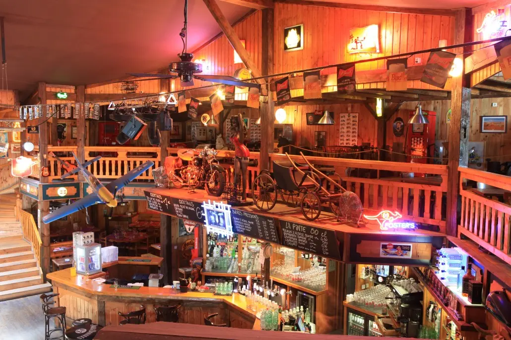 Indian Saloon - Riom (Puy-de-Dôme)