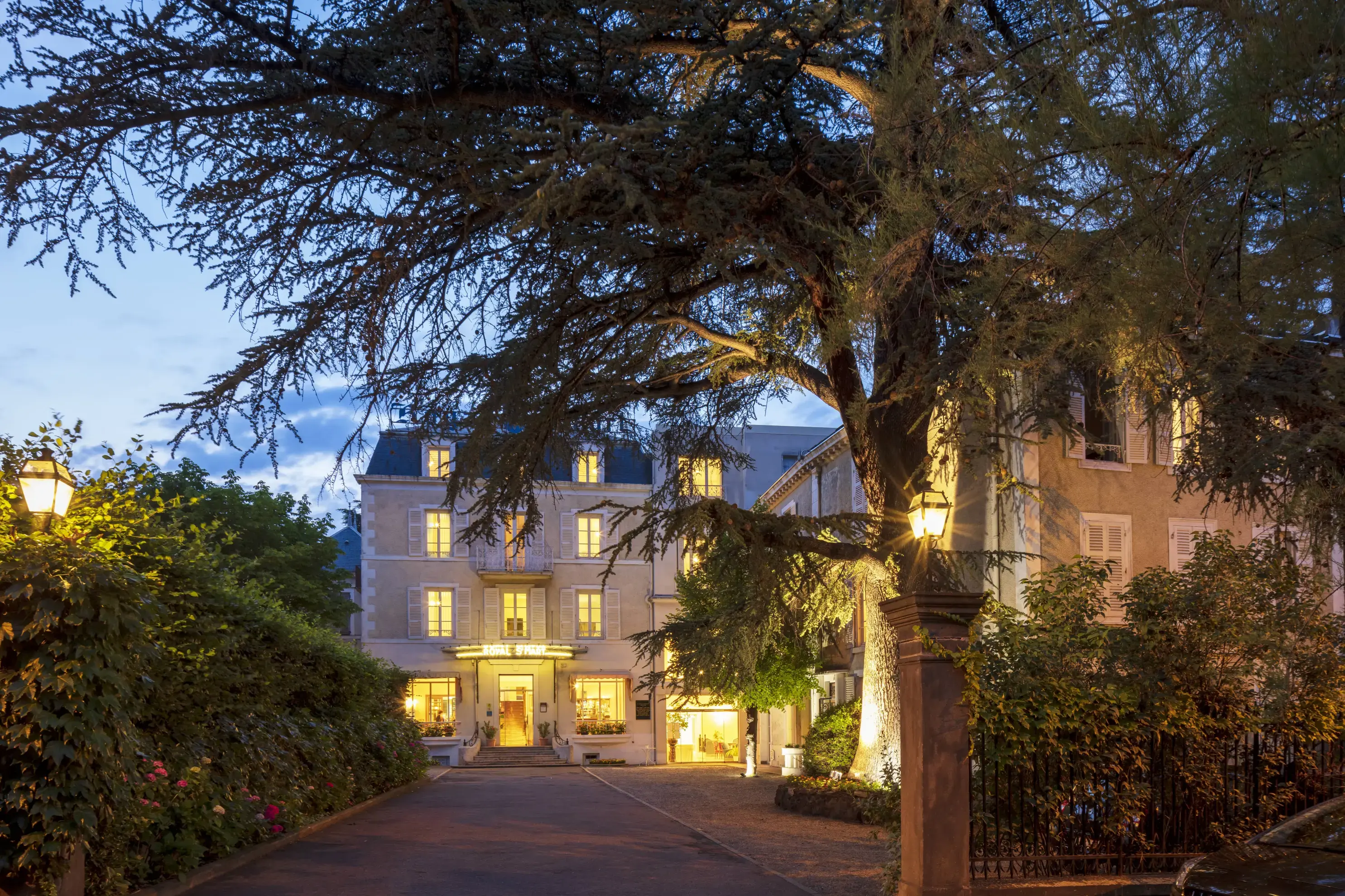 Royal Hôtel Saint Mart - Royat (Puy-de-Dôme)