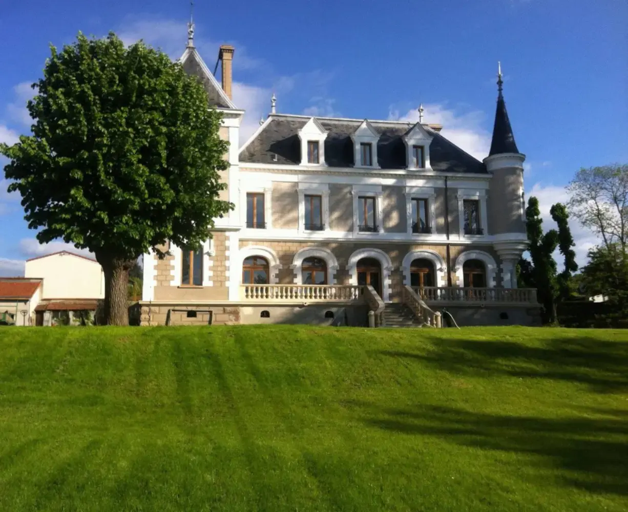 Hotel Restaurant Eclosion - Saint-Paul-en-Jarez (Loire)